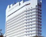 横浜伊勢佐木町ワシントンホテルに割引で泊まれる。