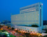 シェラトン都ホテル大阪に割引で泊まれる。