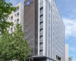 ホテルユニゾ博多駅博多口に割引で泊まれる。